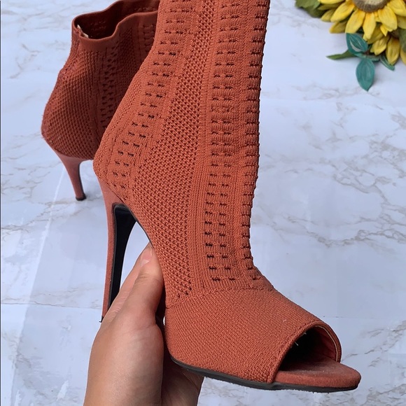 Sock High Heels, knitted material, size 7.5 - Picture 6 of 6